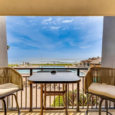 Daytona Beach Resort Studio With Beach Access!